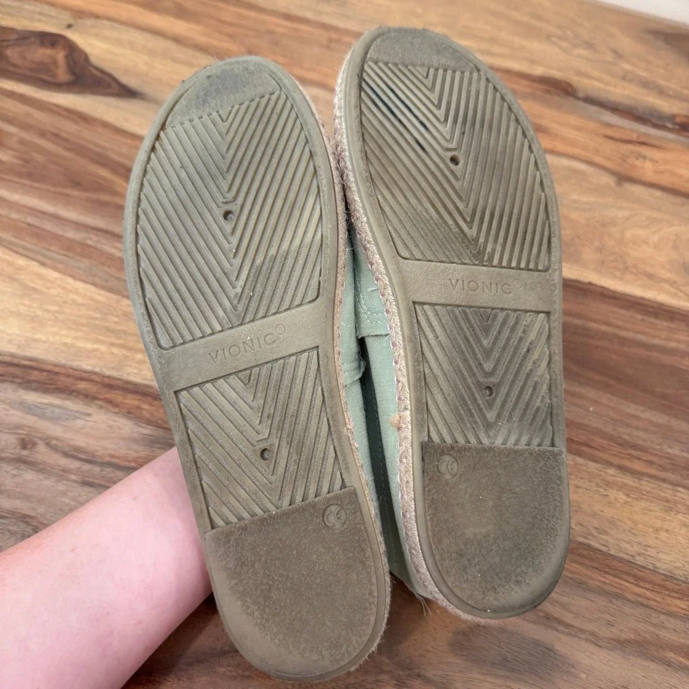 Vionic Beach Laguna Slip On Espadrille Cotton Canvas Loafer Light Green‎ Shoe 11